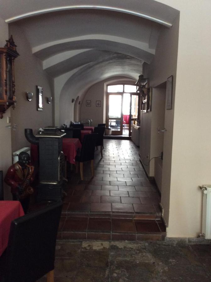 Hotel U Zlateho Andela Pardubice Extérieur photo